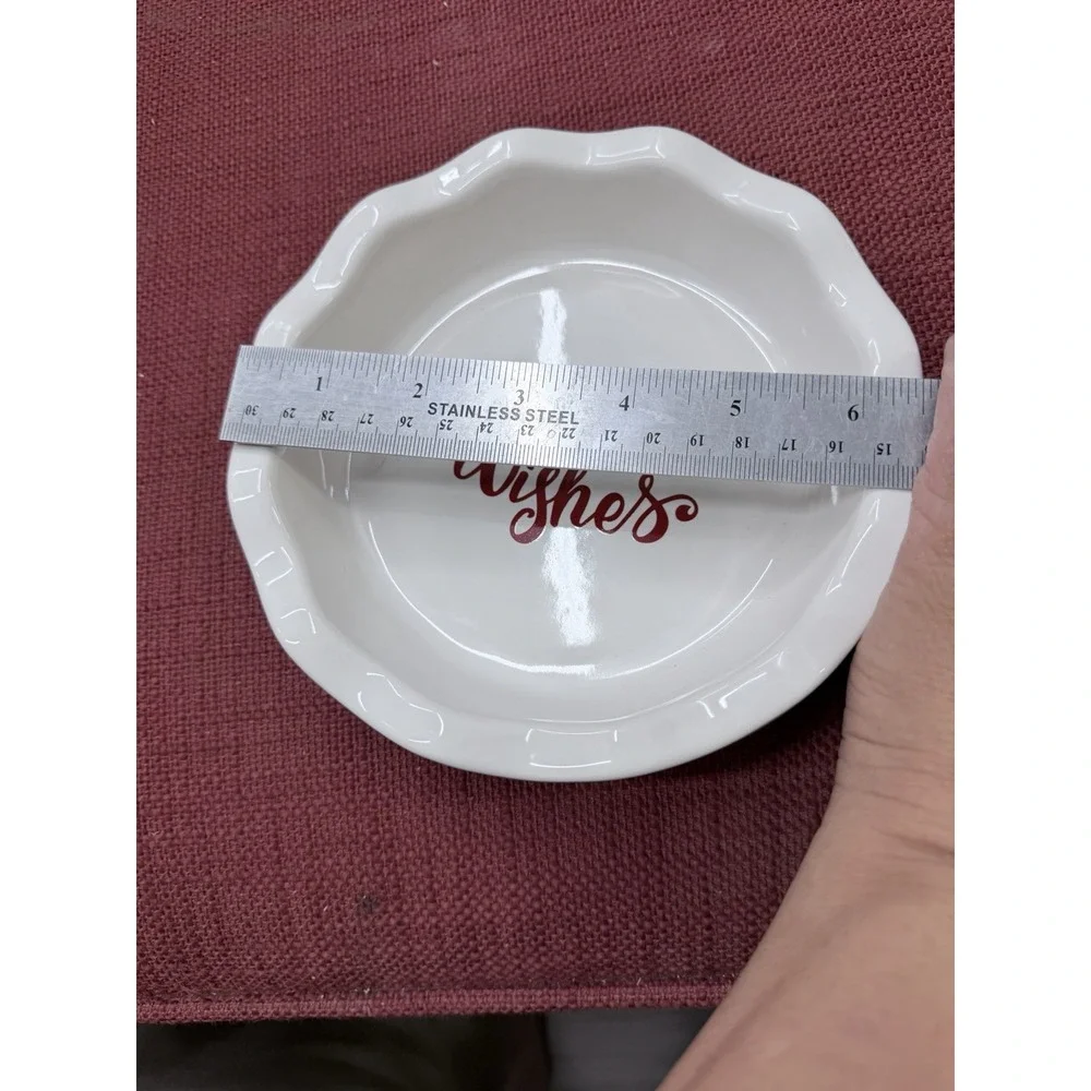 Stoneware Mini Pie Dish Holiday 6.5‎ in Wide Scallopped Microwave Oven Safe 8 oz